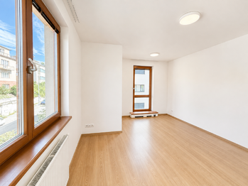 Pronájem bytu 3+1 v osobním vlastnictví 101 m², Praha 8 - Libeň