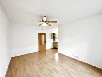 Prodej bytu 2+kk v osobním vlastnictví 47 m², Vestec