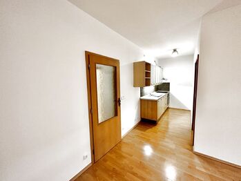 Prodej bytu 2+kk v osobním vlastnictví 47 m², Vestec