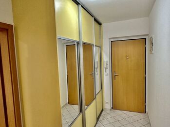 Prodej bytu 2+kk v osobním vlastnictví 47 m², Vestec