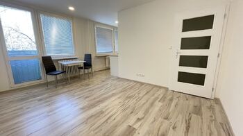Pronájem bytu 1+kk v osobním vlastnictví 26 m², Kladno