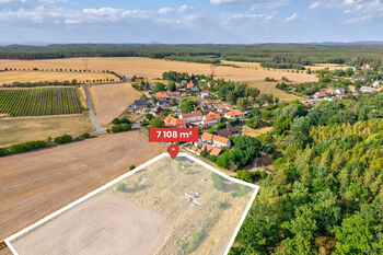 Prodej pozemku 7108 m², Liběchov