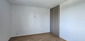 dětský pokoj  - Pronájem bytu 3+kk v osobním vlastnictví 110 m², Louny