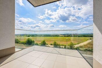 Balkon - Prodej bytu 2+kk v družstevním vlastnictví 54 m², Praha 10 - Dolní Měcholupy