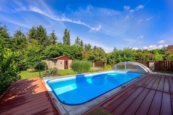 Bazén - Prodej domu 190 m², Praha 4 - Šeberov