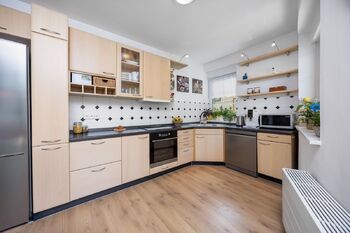 Kuchyně - Prodej domu 190 m², Praha 4 - Šeberov