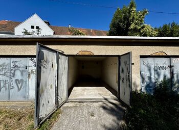 Prodej garáže 19 m², Plzeň