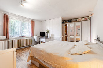 Prodej domu 200 m², Praha 10 - Pitkovice