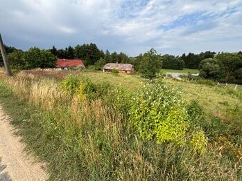 Prodej pozemku 2605 m², Horní Radouň