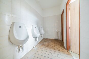 Prodej domu 249 m², Praha 8 - Kobylisy