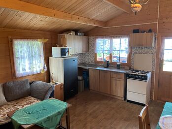 Prodej pozemku 958 m², Chbany