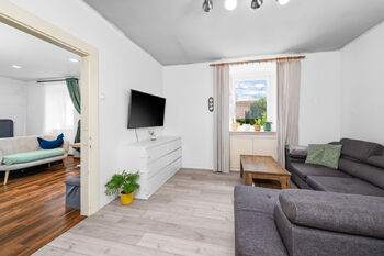 Prodej domu 250 m², Mišovice
