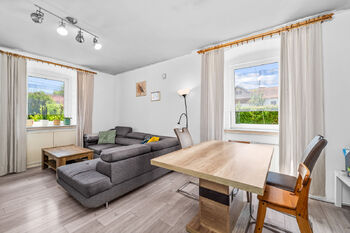 Prodej domu 250 m², Mišovice