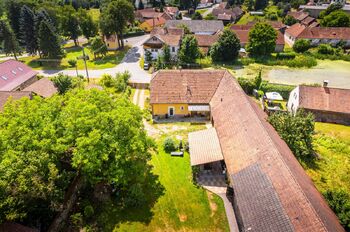 Prodej domu 250 m², Mišovice