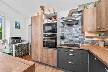 Prodej domu 250 m², Mišovice