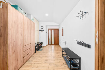 Prodej domu 250 m², Mišovice