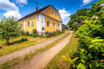 Prodej domu 250 m², Mišovice