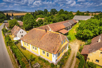 Prodej domu 250 m², Mišovice