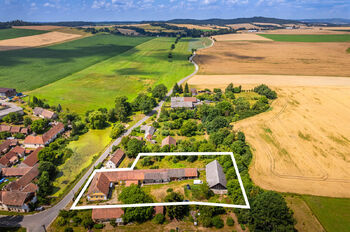 Prodej domu 250 m², Mišovice