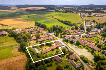 Prodej domu 250 m², Mišovice