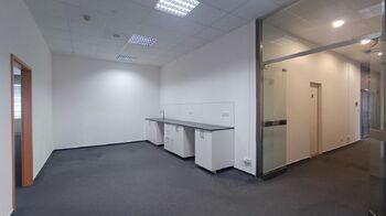 Pronájem kancelářských prostor 470 m², Praha 3 - Vinohrady