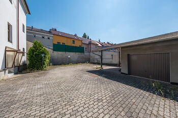 Prodej kancelářských prostor 400 m², Chomutov