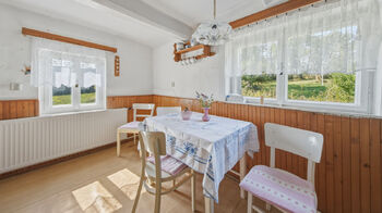 Prodej pozemku 4047 m², Volfartice
