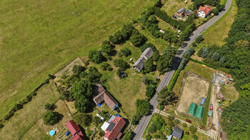 Prodej pozemku 4047 m², Volfartice