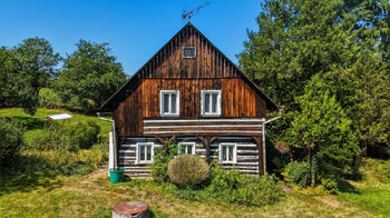Prodej pozemku 4047 m², Volfartice