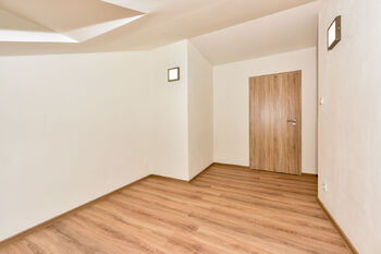 Pronájem bytu 2+kk v osobním vlastnictví 37 m², Plzeň