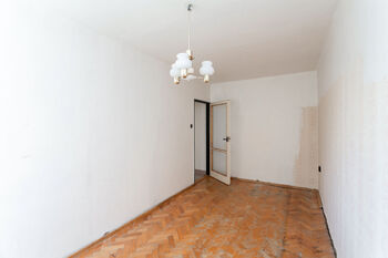 Prodej bytu 4+1 v osobním vlastnictví 72 m², Praha 4 - Záběhlice