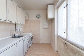Prodej bytu 4+1 v osobním vlastnictví 72 m², Praha 4 - Záběhlice