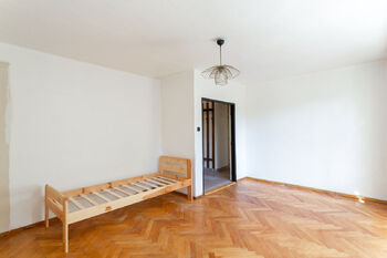 Prodej bytu 4+1 v osobním vlastnictví 72 m², Praha 4 - Záběhlice