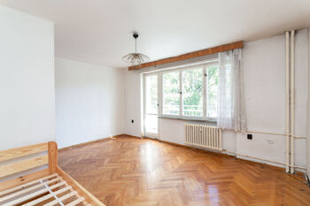 Prodej bytu 4+1 v osobním vlastnictví 72 m², Praha 4 - Záběhlice