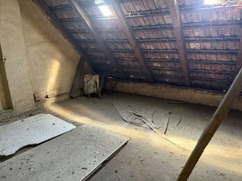 Půda - Prodej domu 130 m², Čachovice