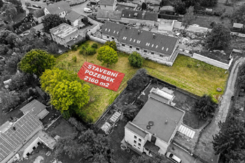 Prodej pozemku 2160 m², Nučice