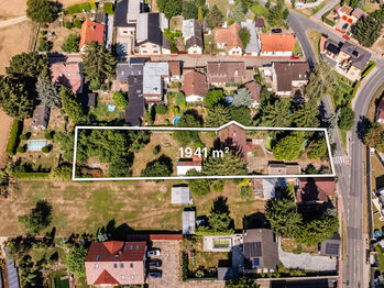 Prodej pozemku 1941 m², Praha 10 - Pitkovice