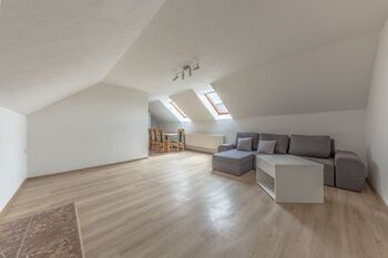 Pronájem bytu 4+kk v osobním vlastnictví 110 m², Ovčáry