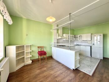 Prodej bytu 4+1 v osobním vlastnictví 104 m², Chomutov