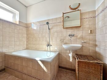 Prodej bytu 4+1 v osobním vlastnictví 104 m², Chomutov