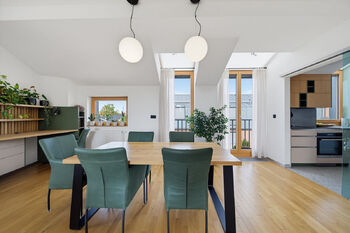 Prodej bytu 4+kk v osobním vlastnictví 138 m², Praha 10 - Dolní Měcholupy