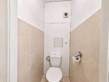 Pronájem bytu 3+1 v osobním vlastnictví 60 m², Praha 8 - Troja