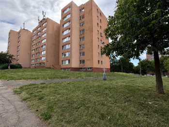 Pronájem bytu 3+1 v osobním vlastnictví 60 m², Praha 8 - Troja