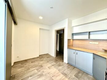 Pronájem bytu atypický v osobním vlastnictví 62 m², Vsetín