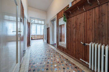 Prodej domu 400 m², Blšany