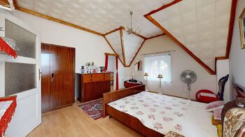 Pokoj - Prodej domu 169 m², Praha 9 - Horní Počernice