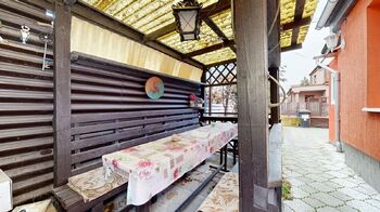 Sezení - Prodej domu 169 m², Praha 9 - Horní Počernice