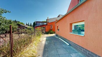 Zahrada - Prodej domu 169 m², Praha 9 - Horní Počernice