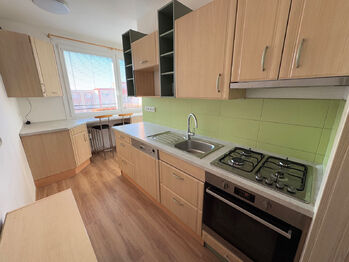 kuchyně - Pronájem bytu 2+1 v osobním vlastnictví 58 m², Plzeň 