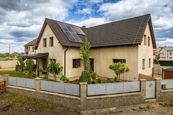 Prodej domu 196 m², Třeboň
